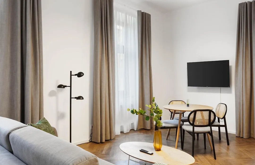 Limehome Prague Muza-1