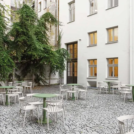 Limehome Prague Muza-2